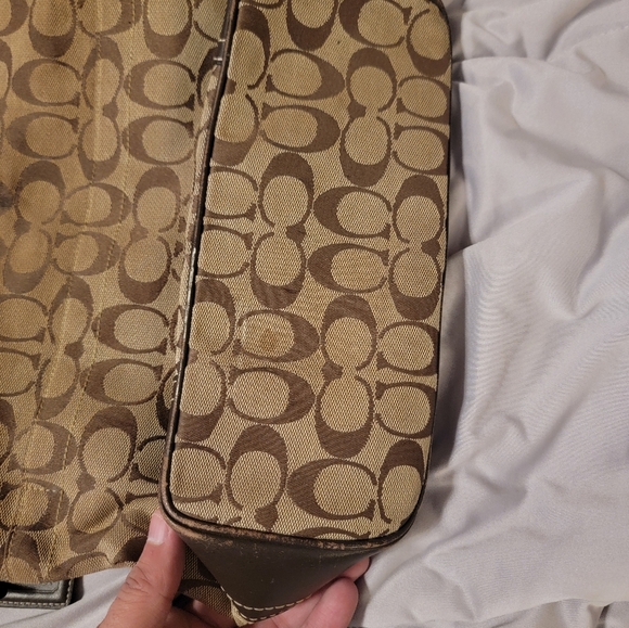 Coach Handbag - Picture 3 of 4